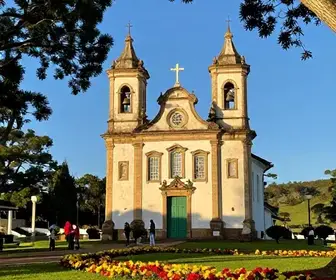 Descubra o Santuário de Caravaggio em Farroupilha: Um Destino de Turismo Religioso